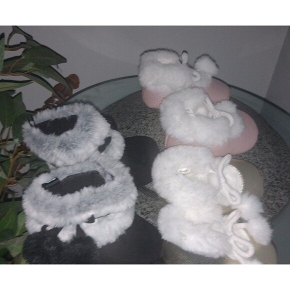 Faux Fur Baby Shoe Bundle 0-12 Months - Picture 5 of 8